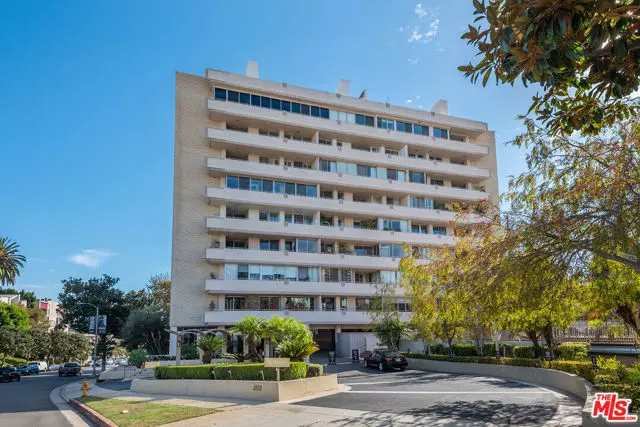 1333 S Beverly Glen Boulevard #1001, Los Angeles, CA 90024