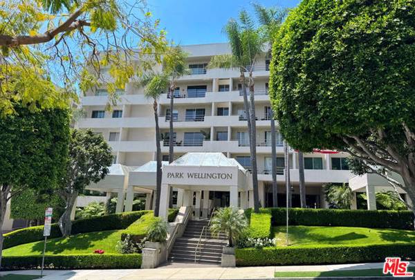 1131 Alta Loma Road #118, West Hollywood, CA 90069