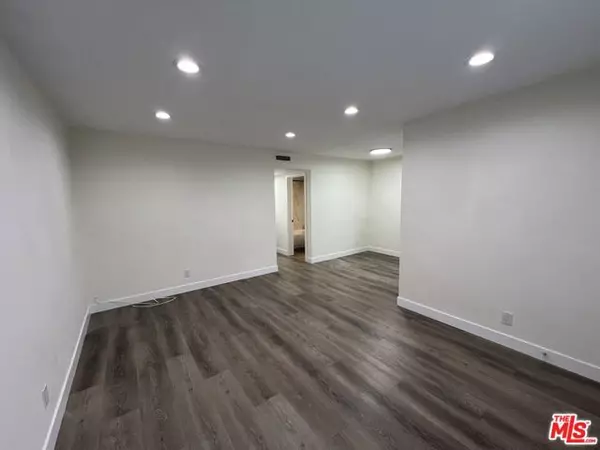 1743 9th Street #4, Santa Monica, CA 90404