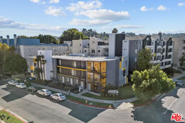 15286 Sutton Street #208, Sherman Oaks, CA 91403