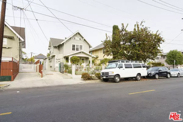 Los Angeles, CA 90007,1677 W 24th Street