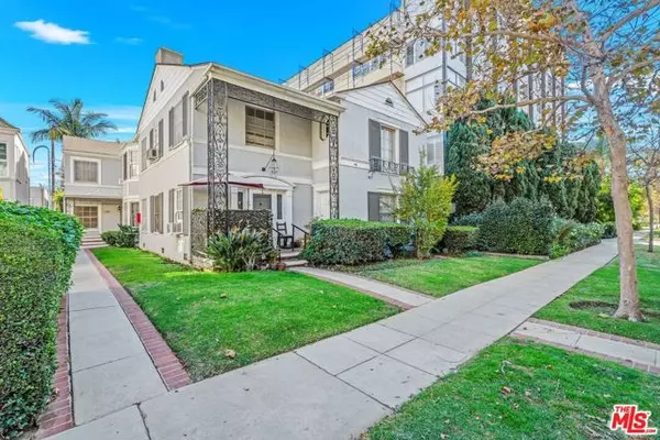 136 S Mccarty Drive #4, Beverly Hills, CA 90212