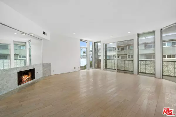 Venice (los Angeles), CA 90291,20 28TH Avenue #Penthouse