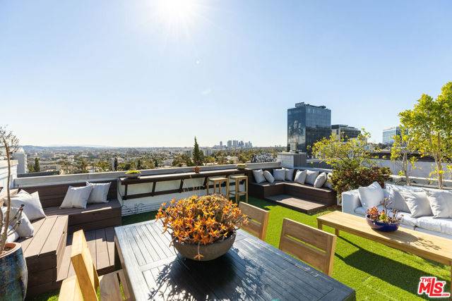 1133 N Clark Street #303, West Hollywood, CA 90069