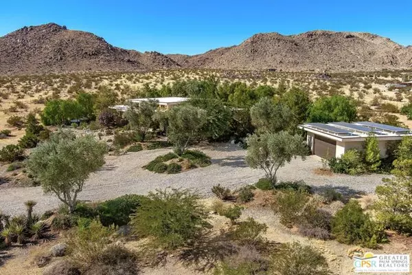 Joshua Tree, CA 92252,4974 Avenida Del Sol