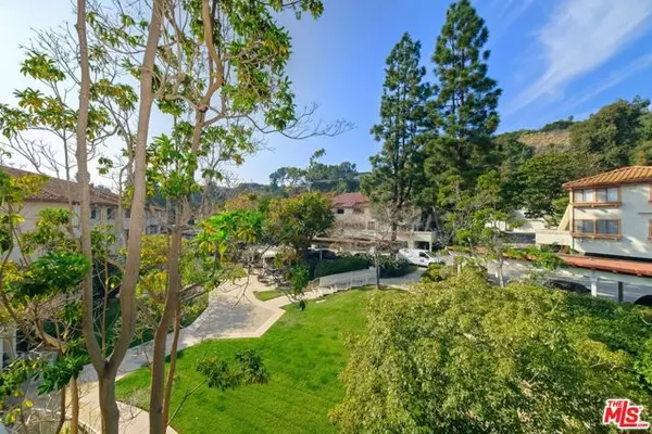Pacific Palisades (los Angeles), CA 90272,501 Palisades Drive #308