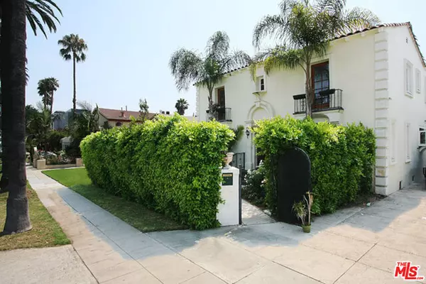 213 N Doheny Drive, Beverly Hills, CA 90211