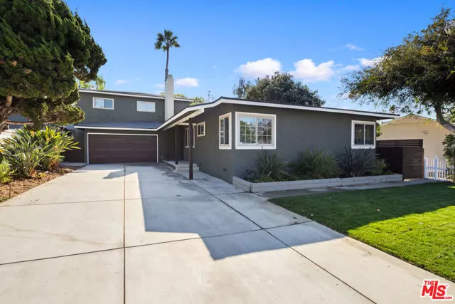 7248 W 88th Place, Los Angeles, CA 90045