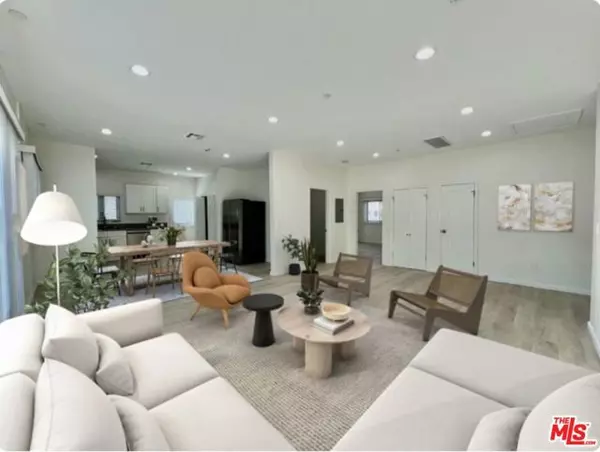 1409 N Hobart Boulevard #103, Los Angeles, CA 90027