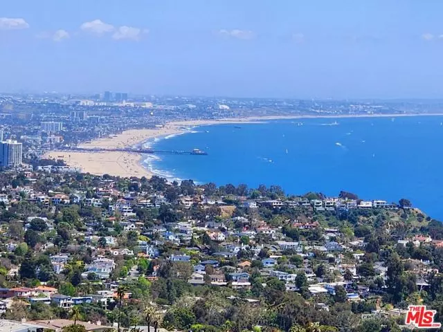 Pacific Palisades (los Angeles), CA 90272,1058 Vista Grande Drive