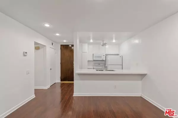 532 N Rossmore Avenue #113, Los Angeles, CA 90004