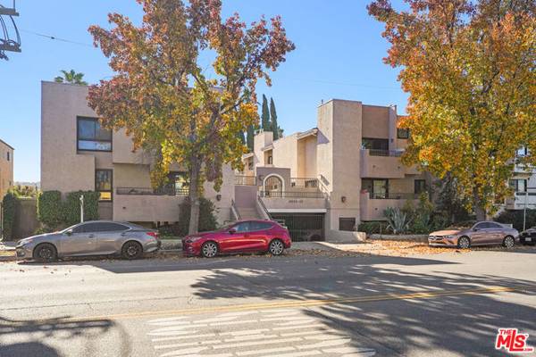 14634 Magnolia Boulevard #7, Sherman Oaks, CA 91403