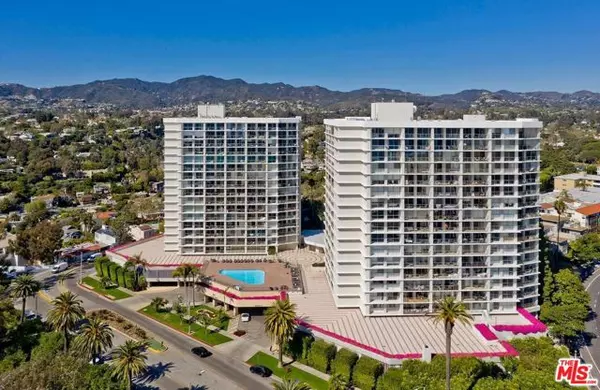 201 Ocean Avenue #402P, Santa Monica, CA 90402