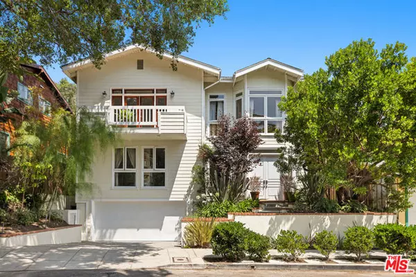 454 Sycamore Road, Santa Monica, CA 90402