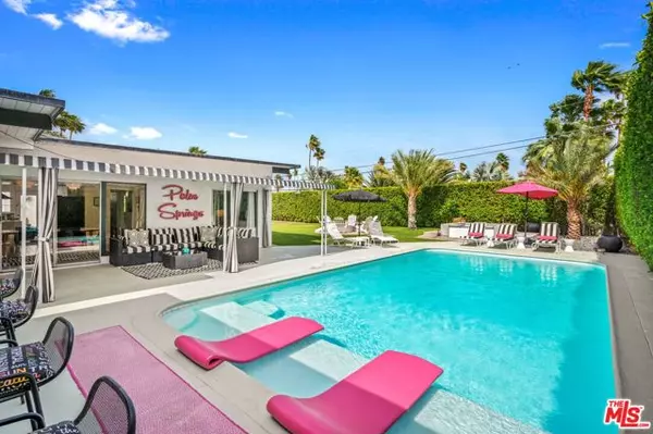 Palm Springs, CA 92262,668 N Farrell Drive