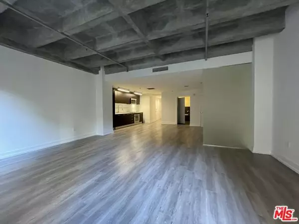 727 W 7th Street #726, Los Angeles, CA 90017