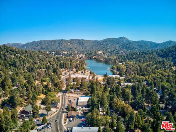 23671 N Manzanita Drive, Crestline, CA 92325