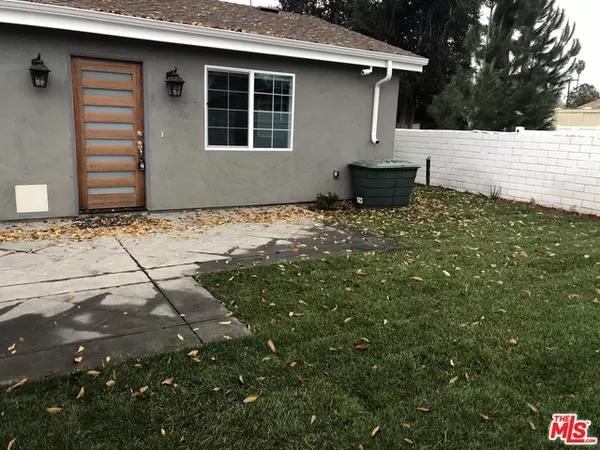 15816 Marlin, Van Nuys (los Angeles), CA 91406