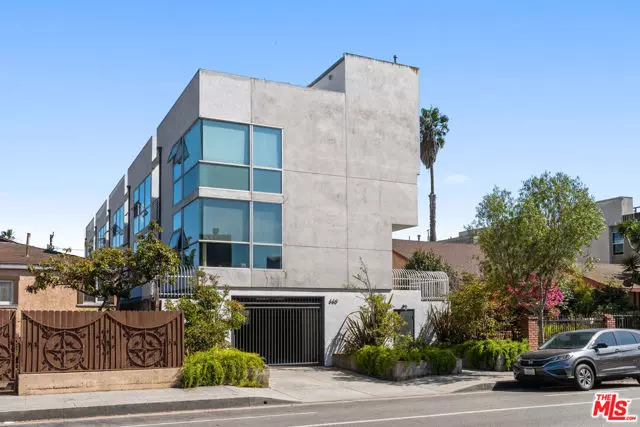 Venice (los Angeles), CA 90291,660 Rose Avenue #4