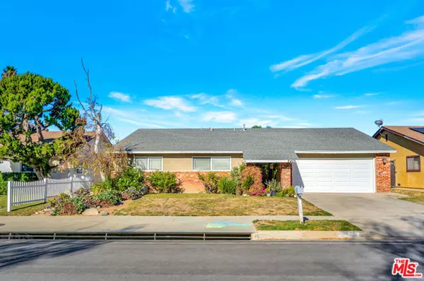 Simi Valley, CA 93065,2425 Dusan Street