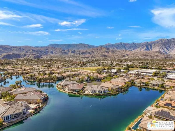 Rancho Mirage, CA 92270,10 Loch Ness Lake Court