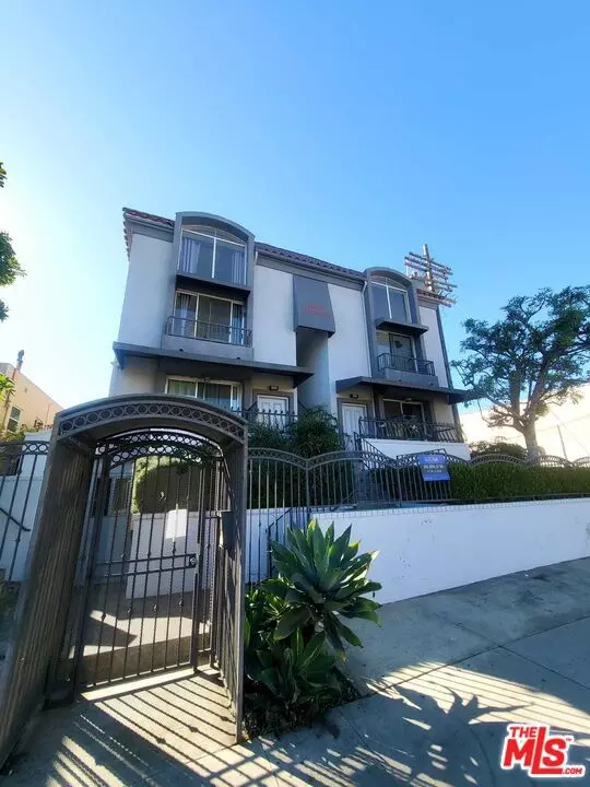 1529 S Bundy Drive #203, Los Angeles, CA 90025