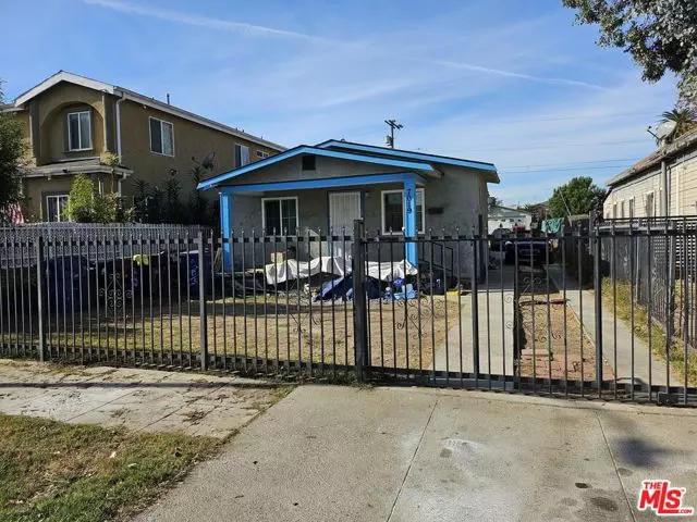 7019 Estrella Avenue, Los Angeles, CA 90044