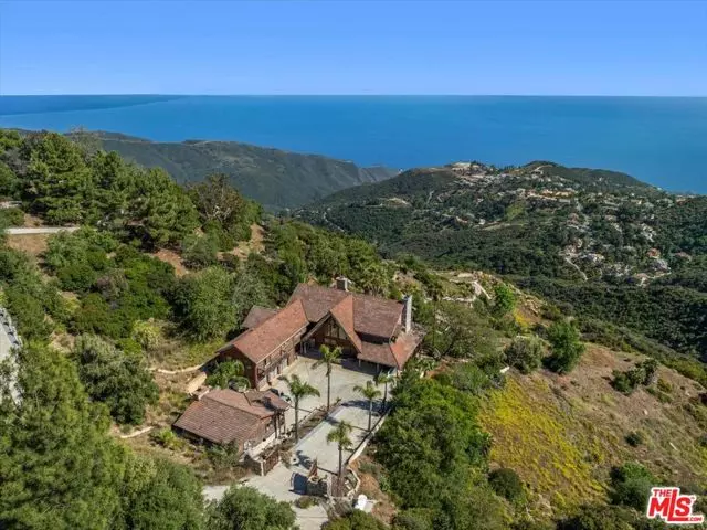 333 Moonrise Drive, Malibu, CA 90265