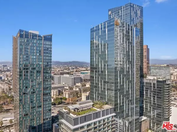 877 Francisco Street #2101, Los Angeles, CA 90017