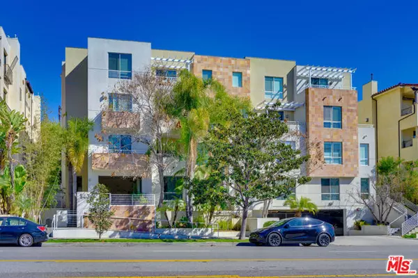 1430 S Beverly Glen Boulevard #102, Los Angeles, CA 90024