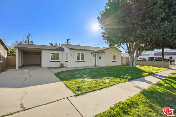 Bellflower, CA 90706,9418 Van Ruiten Street