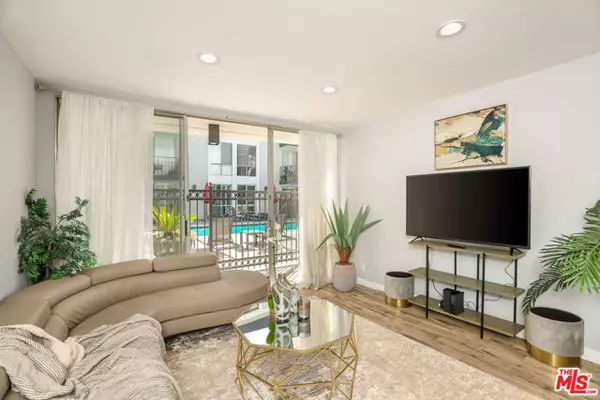 1351 N Crescent Heights Boulevard #114, West Hollywood, CA 90046