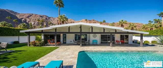 1106 N Paseo Dero, Palm Springs, CA 92262