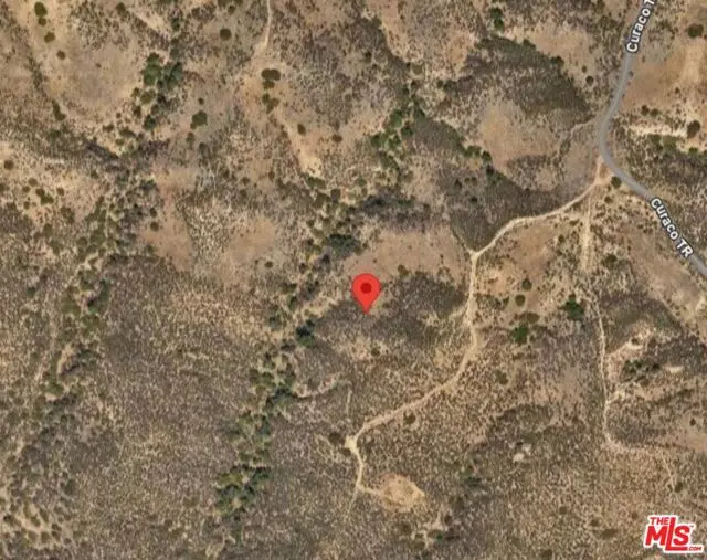 2 Curaco Tr, Chatsworth (los Angeles), CA 91311