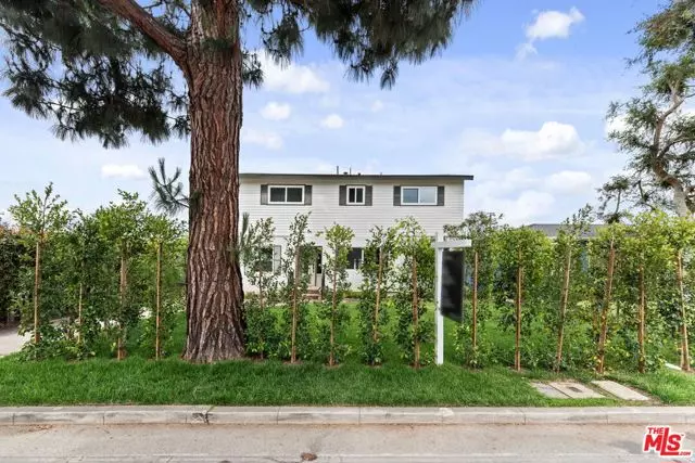 3908 Bentley Avenue, Culver City, CA 90232