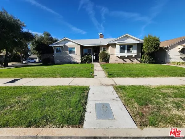 6203 Calvin Avenue, Tarzana (los Angeles), CA 91335