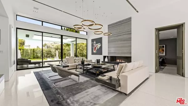 Encino (los Angeles), CA 91436,16032 VALLEY VISTA Boulevard