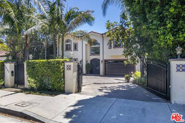 13164 MAGNOLIA Boulevard, Sherman Oaks, CA 91423