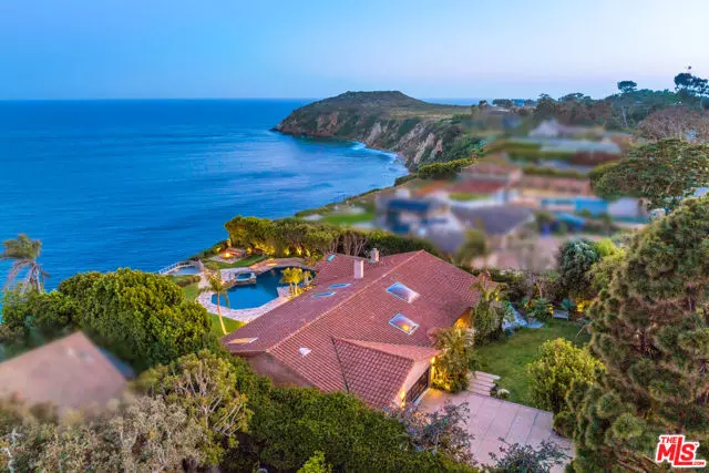 Malibu, CA 90265,29020 Cliffside Drive