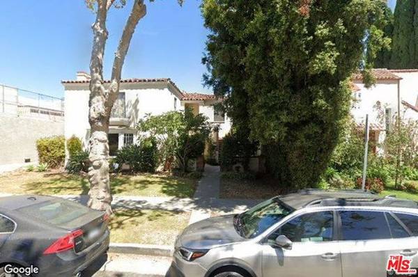 426 S Oakhurst Drive, Beverly Hills, CA 90212