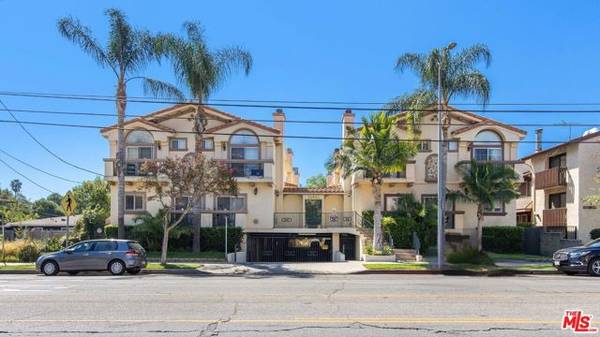 13912 Oxnard Street #6, Van Nuys (los Angeles), CA 91401