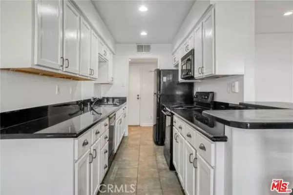 5003 Tilden Avenue #109, Sherman Oaks, CA 91423