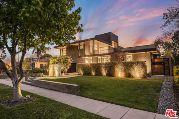 6429 Riggs Place, Los Angeles, CA 90045