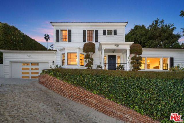 1455 Belfast Drive, Los Angeles, CA 90069