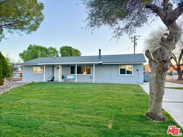 6467 Oak Hill Road, Oak Hills, CA 92344