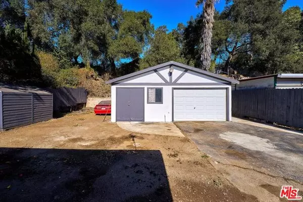 San Dimas, CA 91773,235 W Woodland Oaks Drive