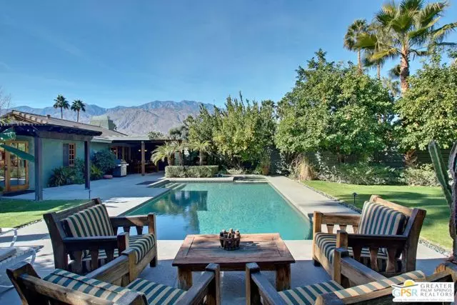 2298 E Calle Conejara, Palm Springs, CA 92262