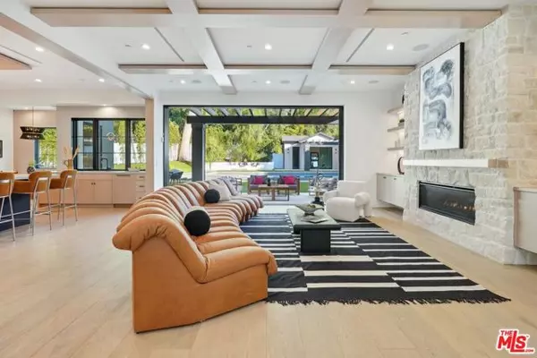 Tarzana (los Angeles), CA 91356,5124 Calvin Avenue