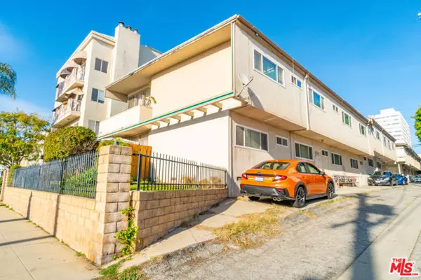 Los Angeles, CA 90025,1256 S Westgate Avenue