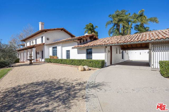 Hidden Hills, CA 91302,25127 Jim Bridger Road